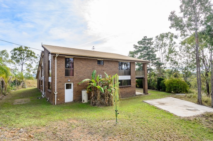 11 Riverview Drive, River Ranch, QLD 4680