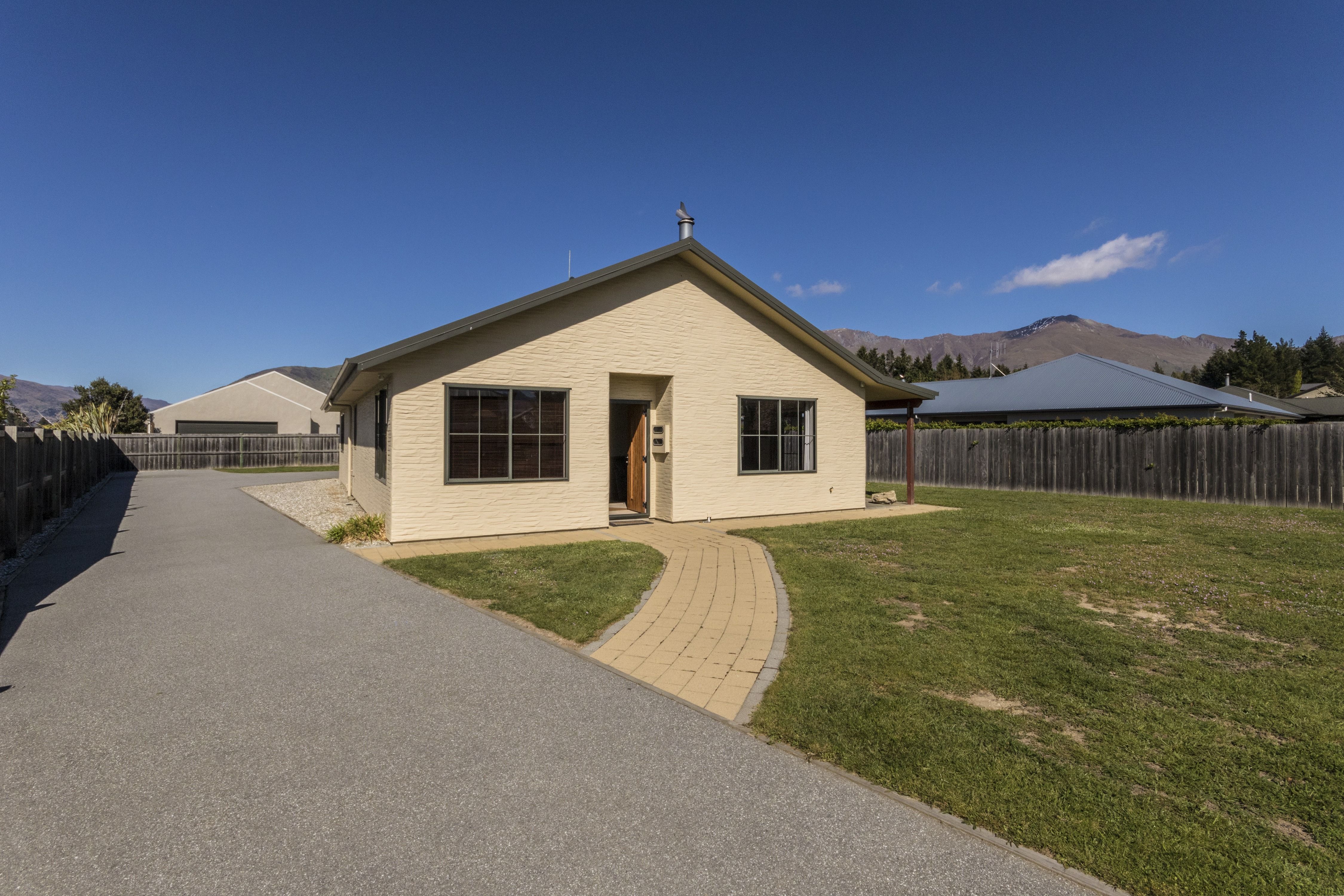 36 Plantation Road, Wanaka, Queenstown Lakes District