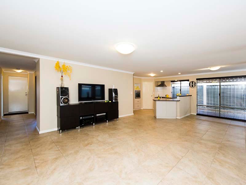 61 Lemon Gum Drive, Baldivis, WA 6171