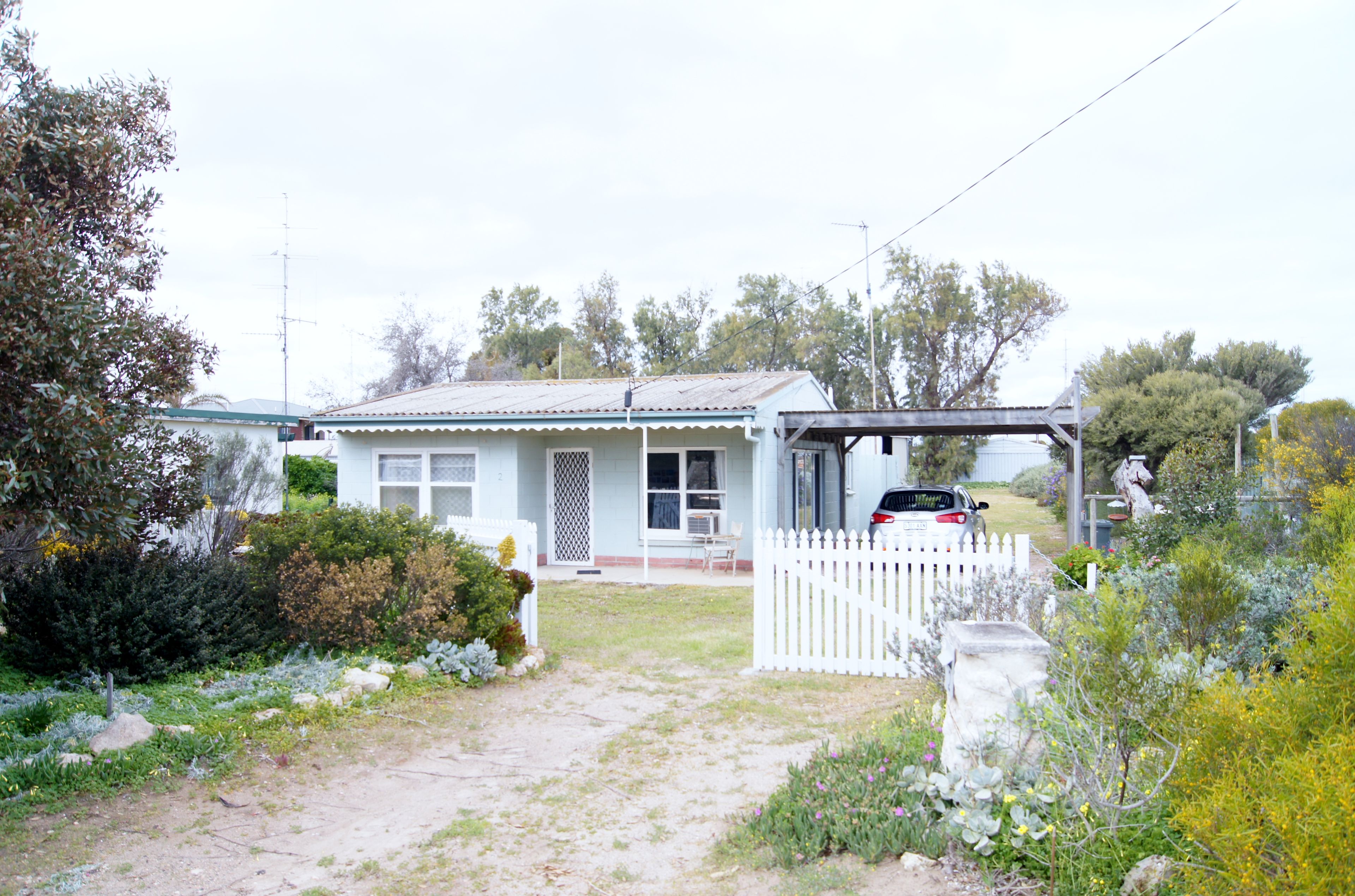2 Bayview Parade, North Beach, SA 5556