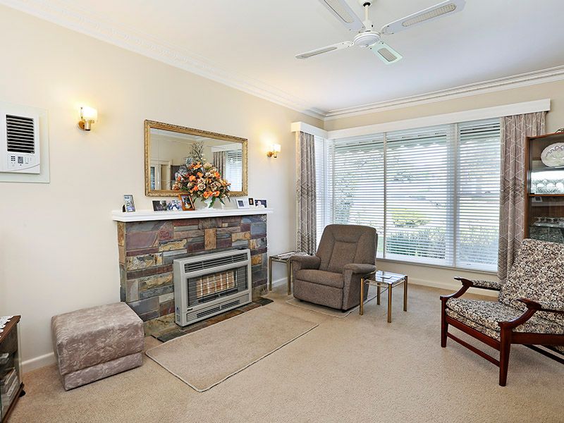 4 Leonard Street, Belmont, VIC 3216