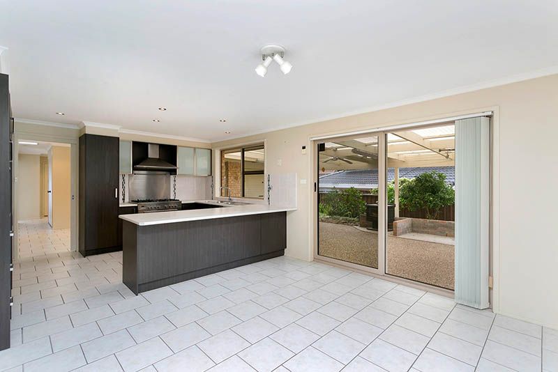 65 Parklands Drive, Shellharbour, NSW 2529
