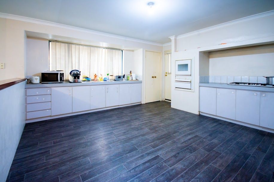 7 Adelphi Court, Marangaroo, WA 6064