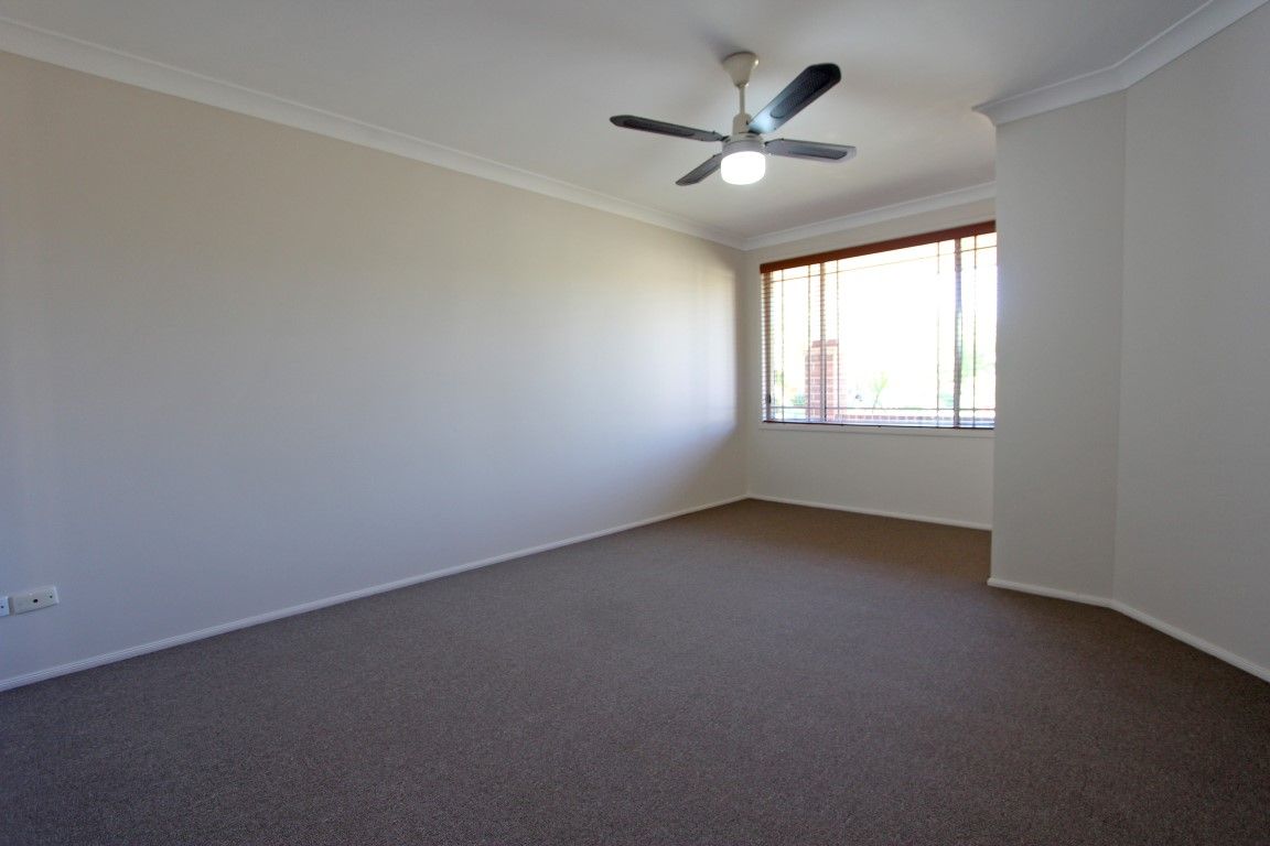 10 Monica Grove, Mardi, NSW 2259
