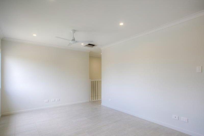 54B Lamington Drive, Redbank Plains, QLD 4301
