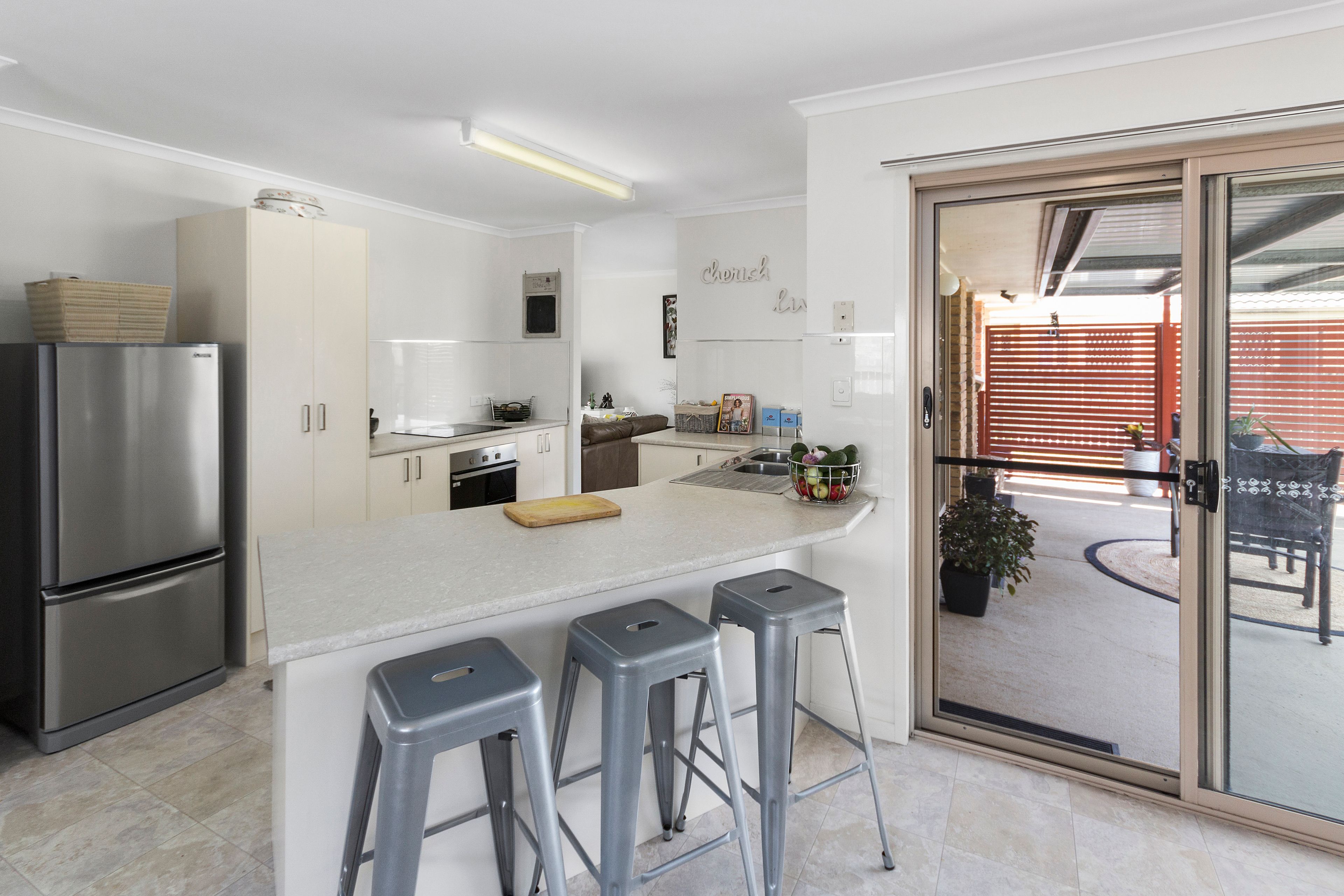 12 Toft Drive, Raceview, QLD 4305