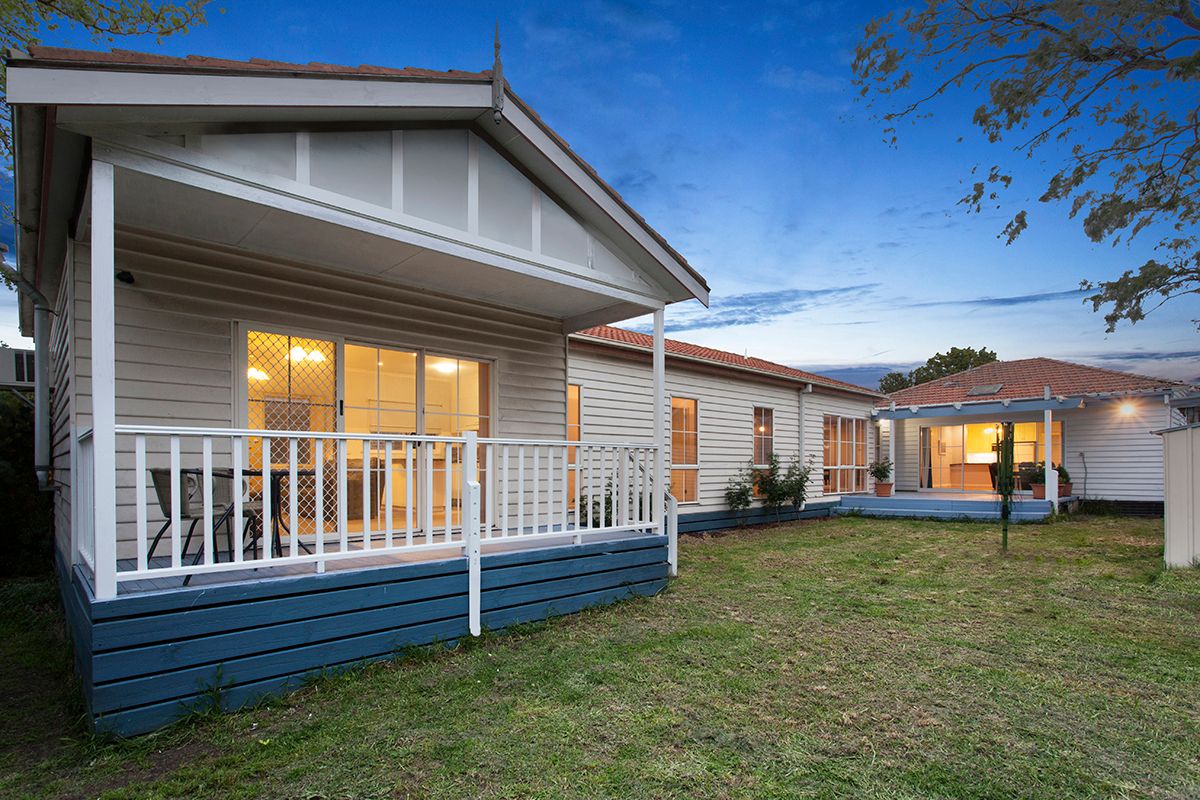 15 Moorookyle Avenue, Hughesdale, VIC 3166