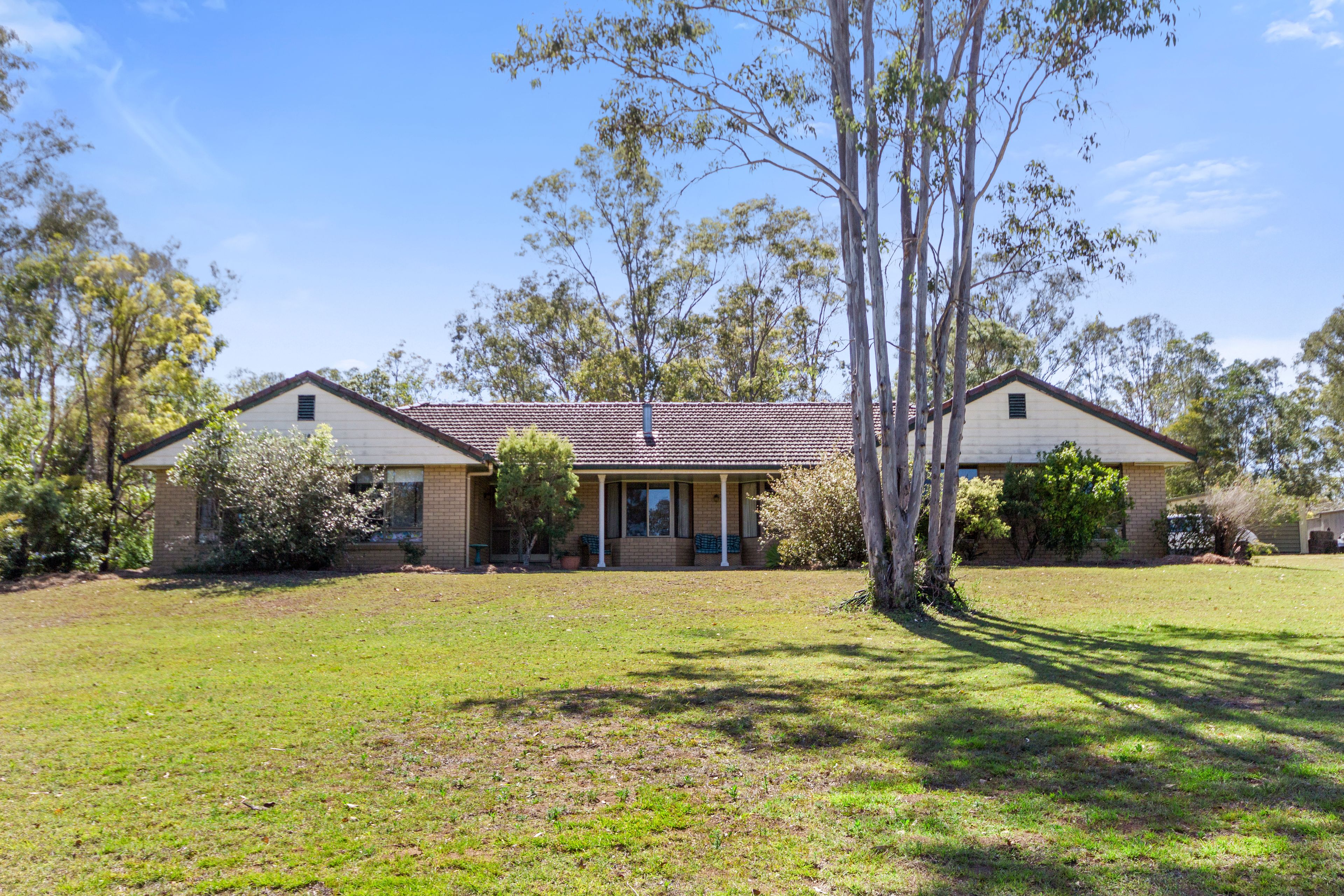 83 Skyline Drive, Kholo, QLD 4306