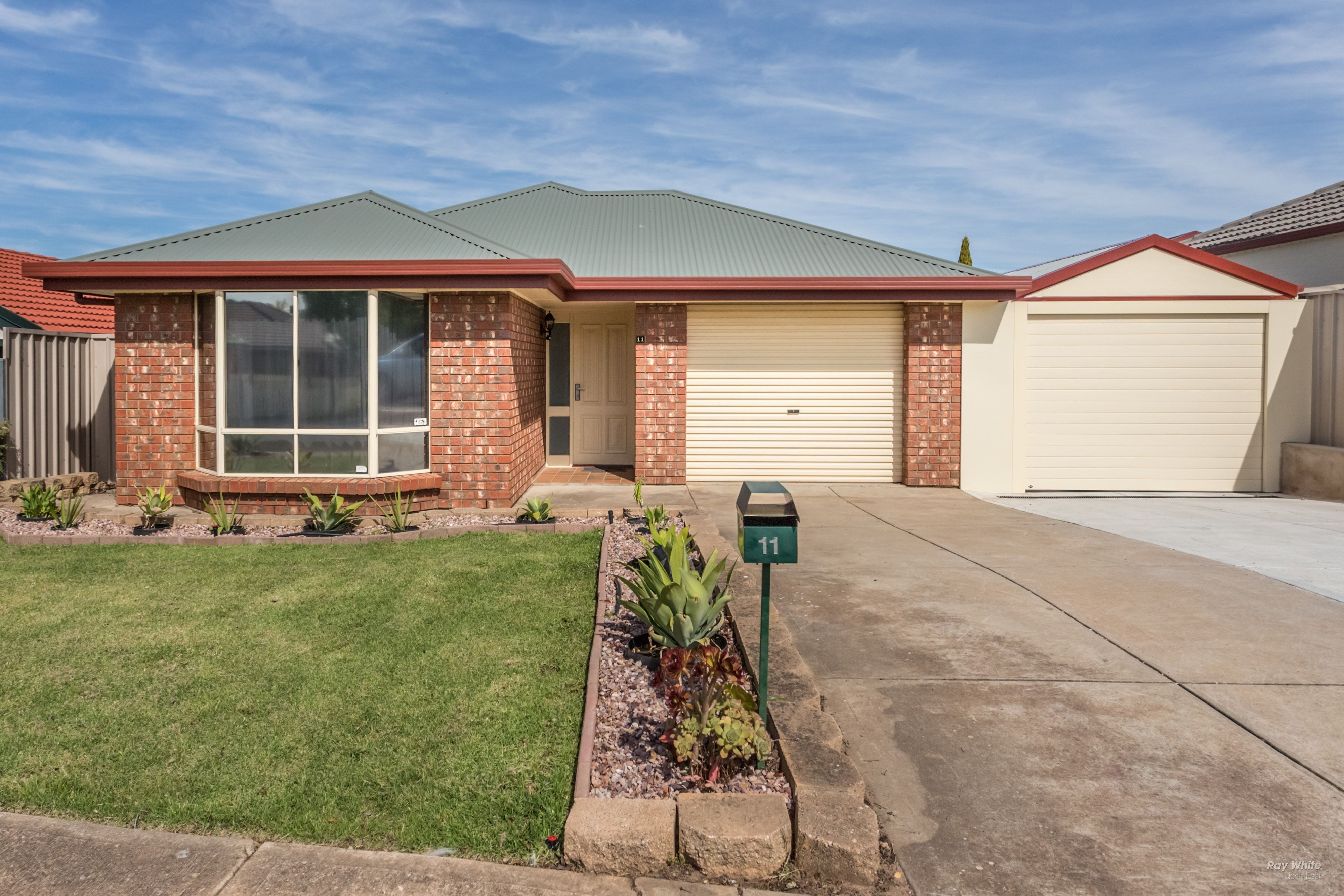 11 St Clair Parade, Greenwith SA 5125
