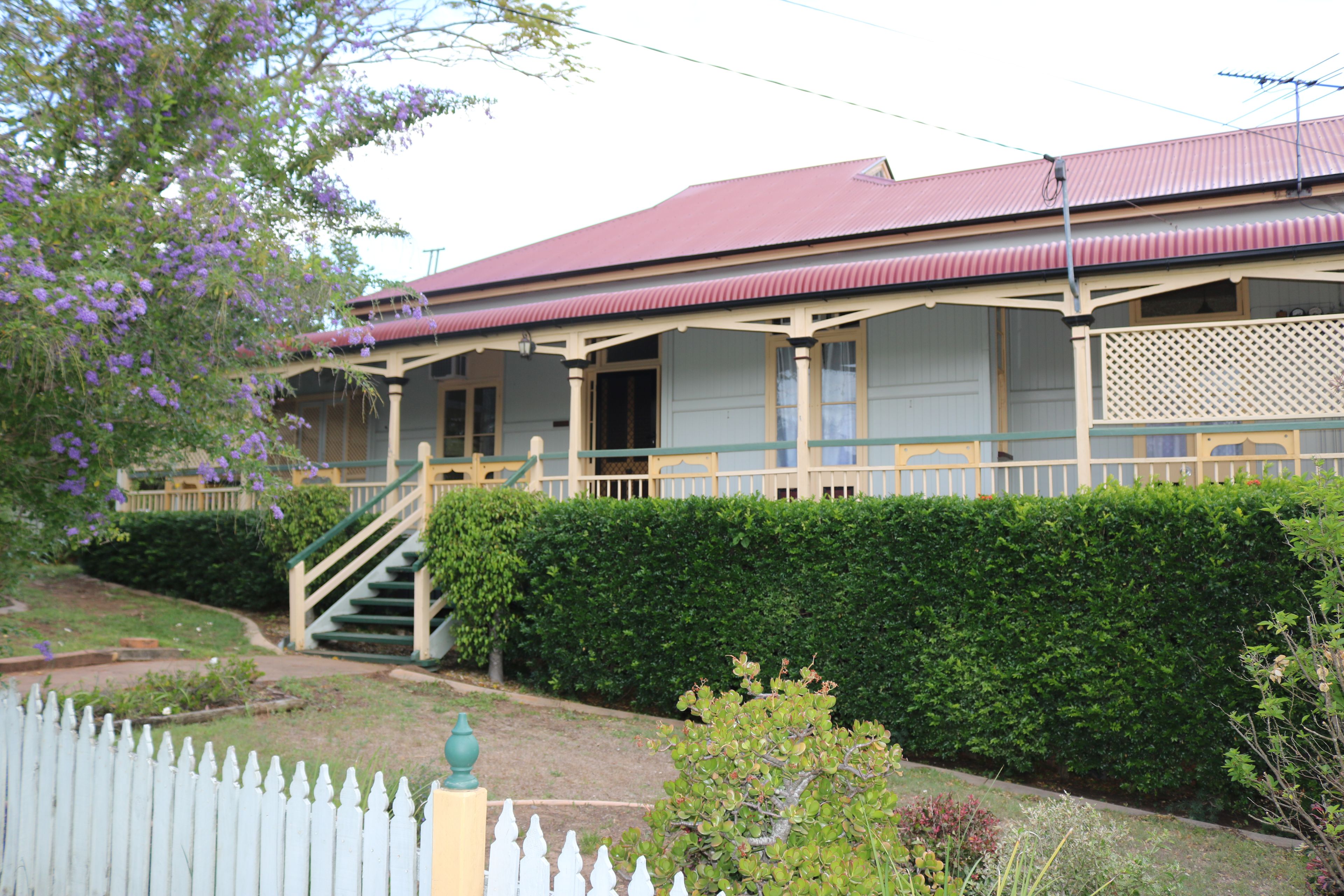 2 Roderick Street, Ipswich, QLD 4305