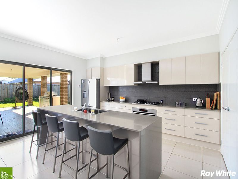 34 Wingello Crescent, Albion Park, NSW 2527