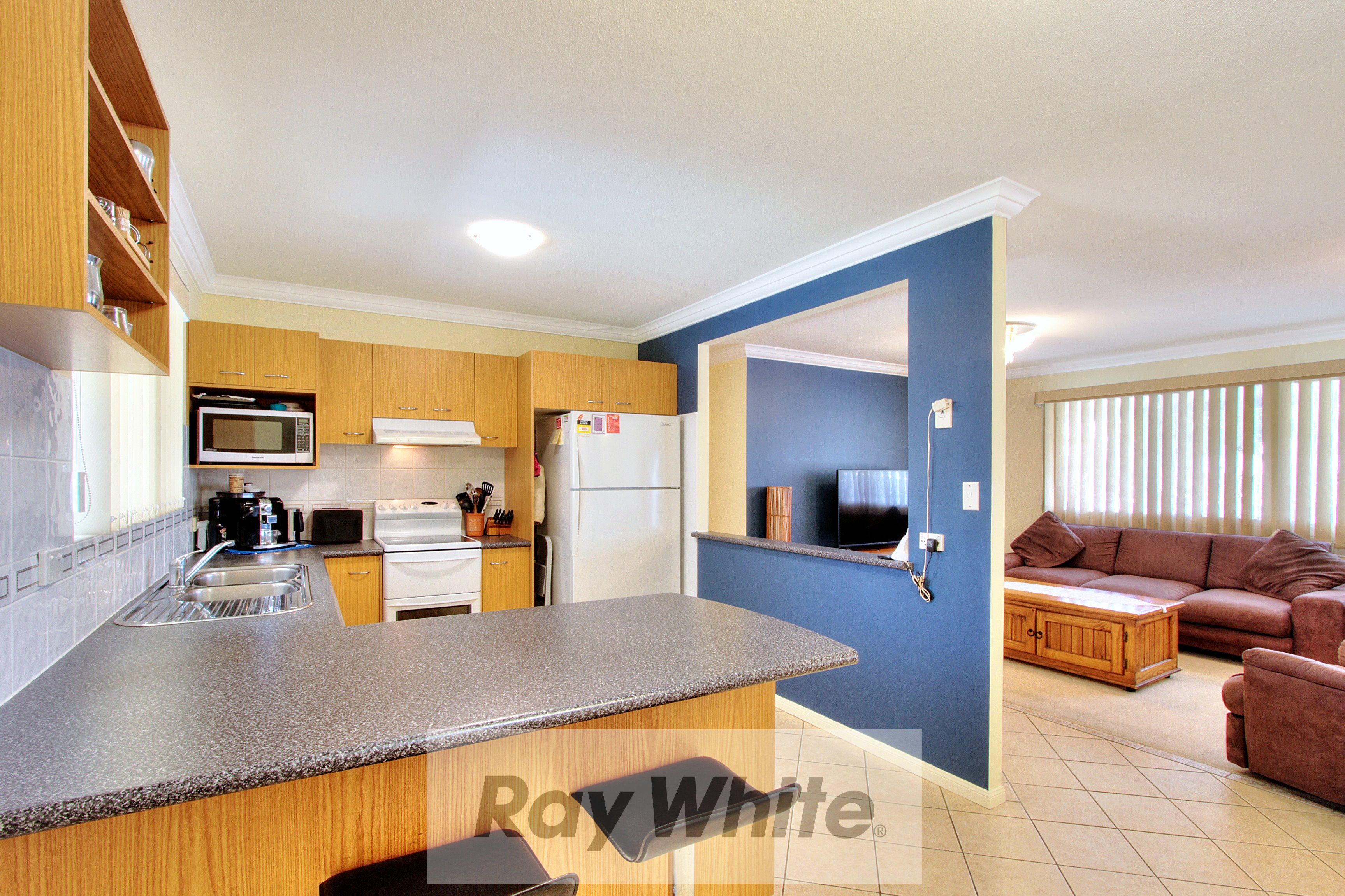 8 Blackton Street, Logan Central, QLD 4114