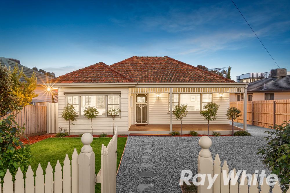 56 Braid Hill Road, Macleod VIC 3085