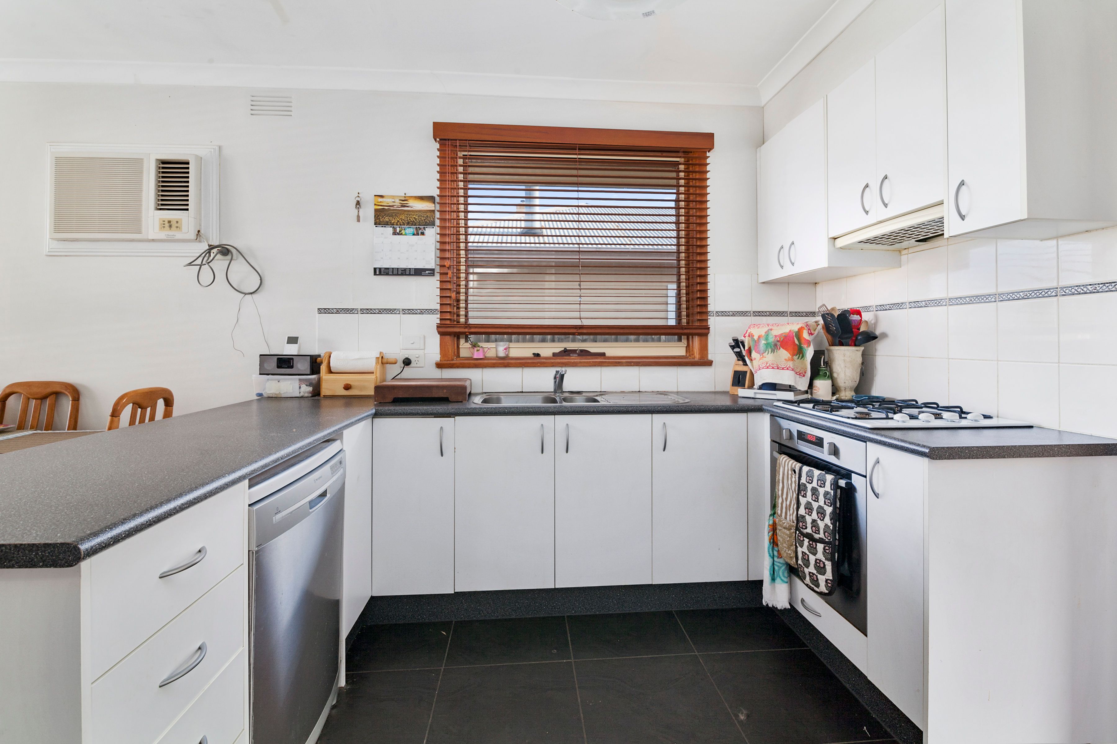 24 Rennie Street, Lara, VIC 3212