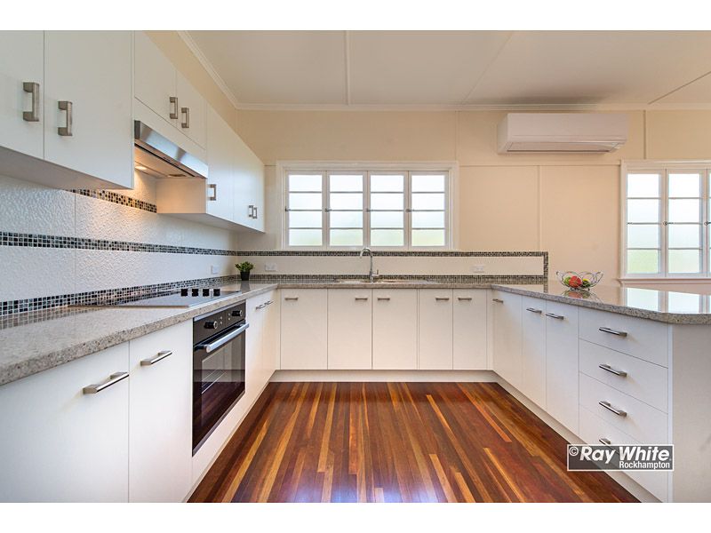 208 Dean Street, Berserker, QLD 4701