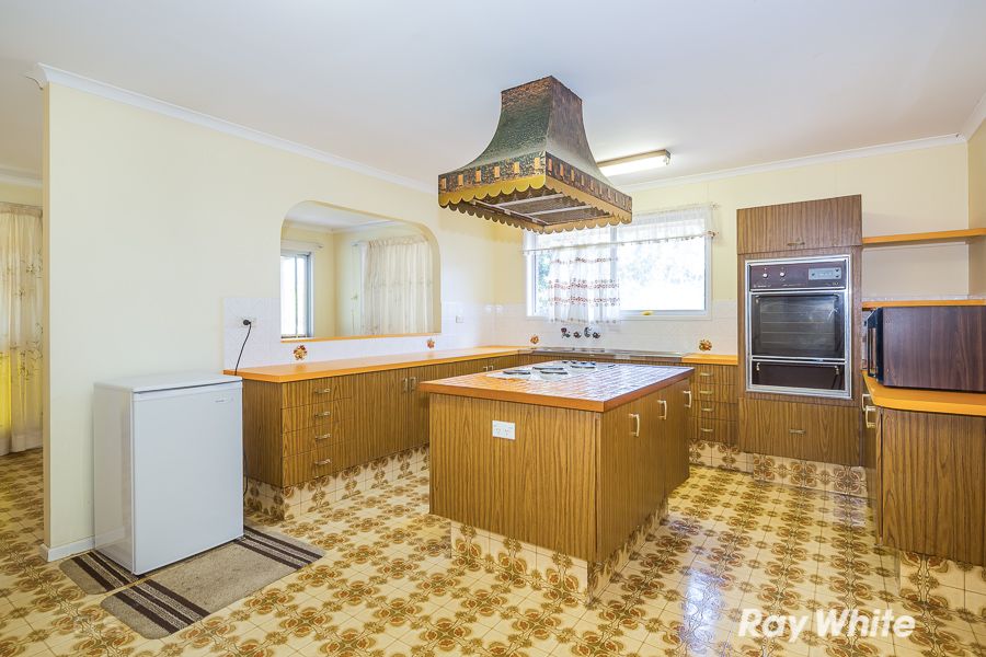 15 Avon Avenue, Banksia Beach, QLD 4507
