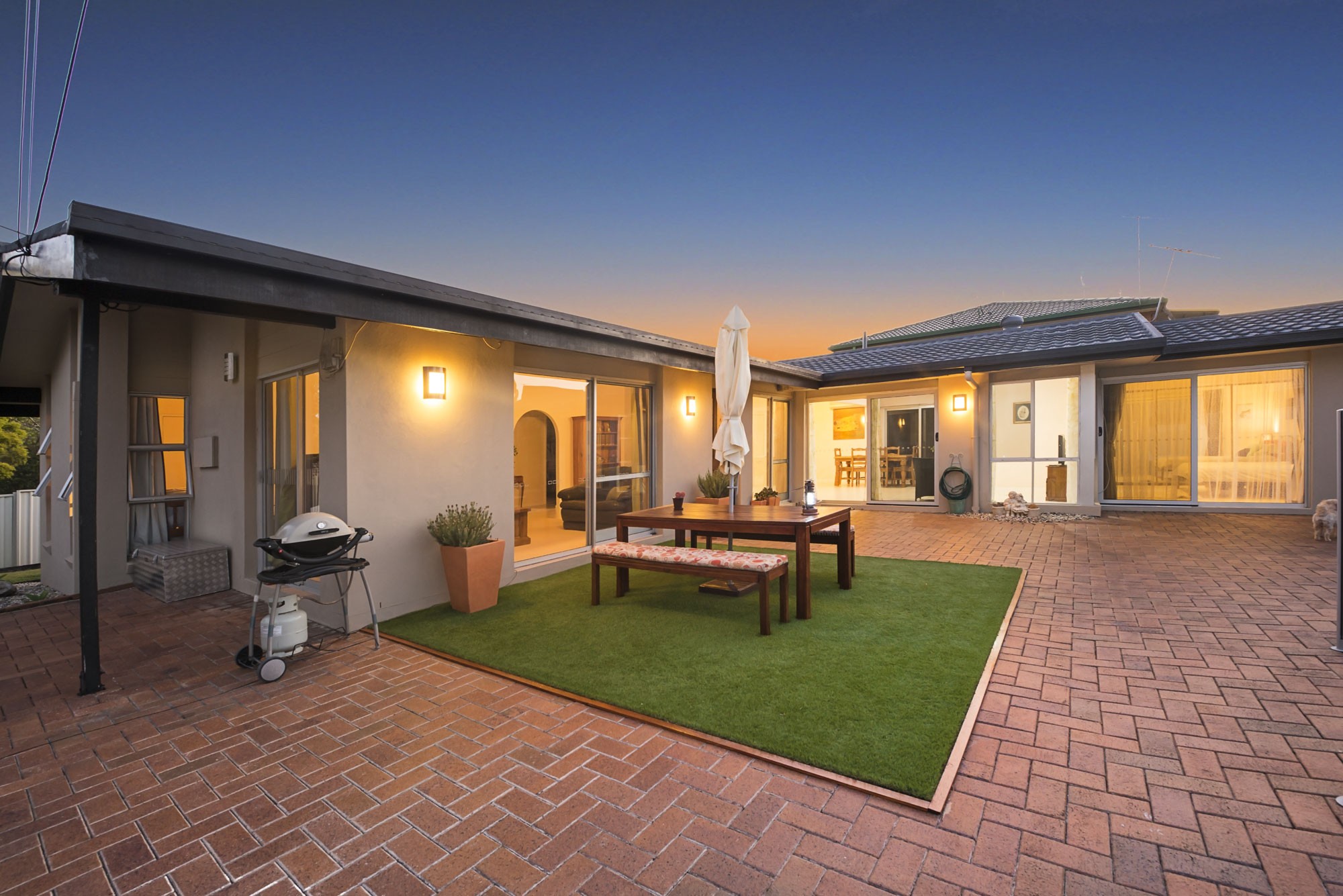 14 Merchant Court, Springwood, QLD 4127