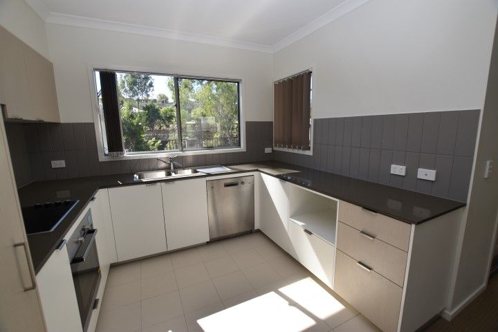 31/2 Ringuet Close, Glen Eden, QLD 4680