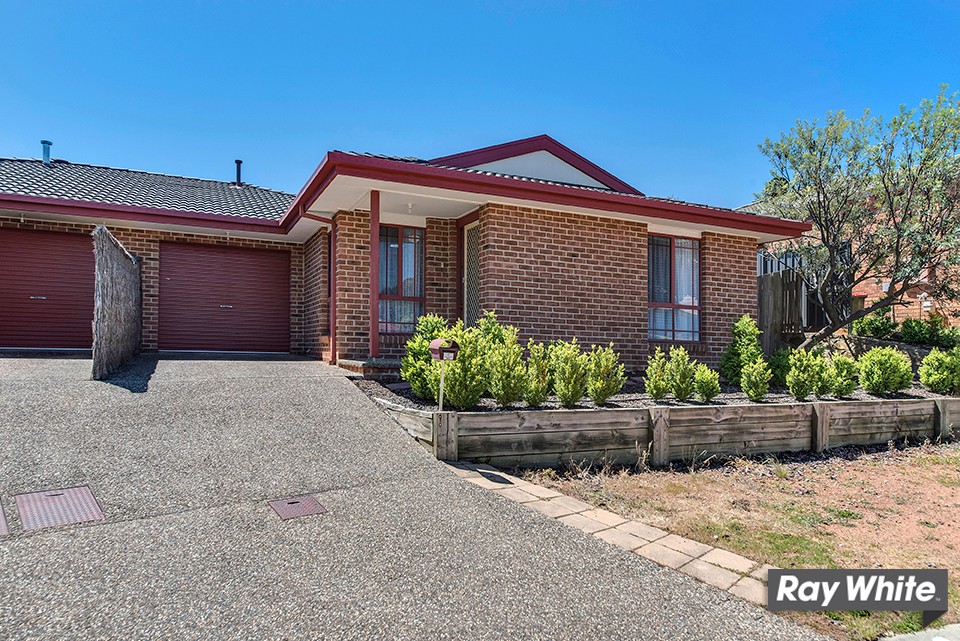 10 Clara Close, Amaroo, ACT 2914