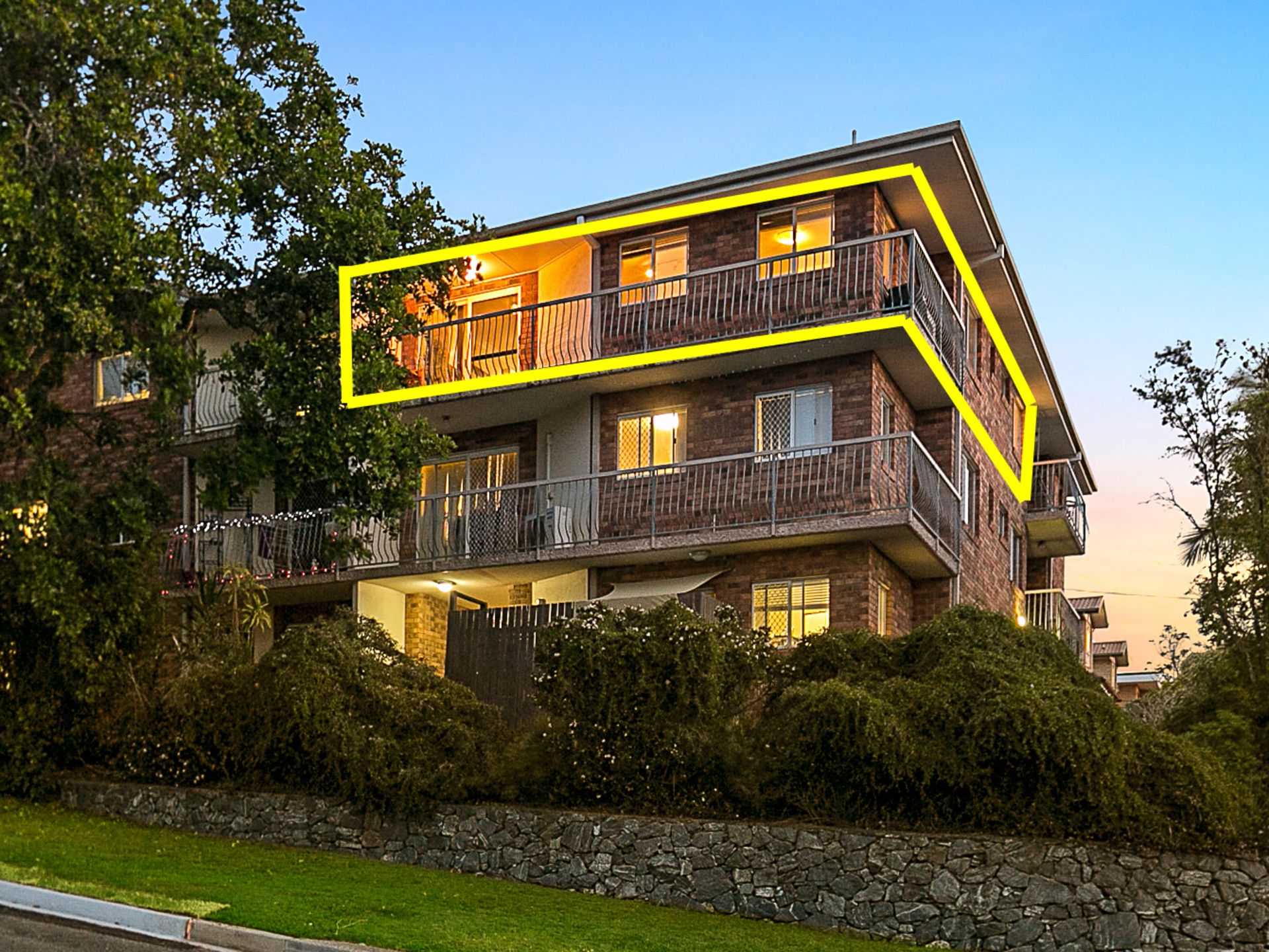 9/16 Swain Street, Holland Park West, QLD 4121