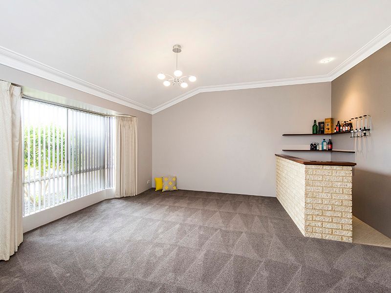 19 Birkdale Court, Cooloongup, WA 6168