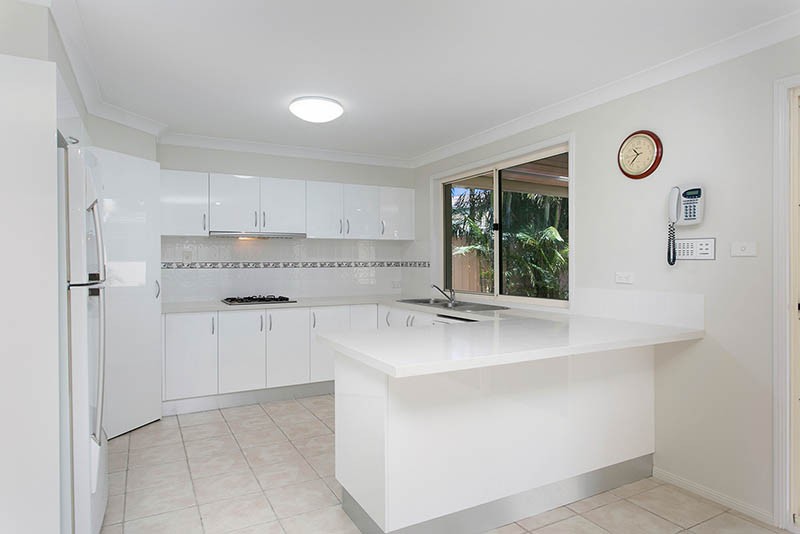 24 Cove Boulevard, Shell Cove, NSW 2529