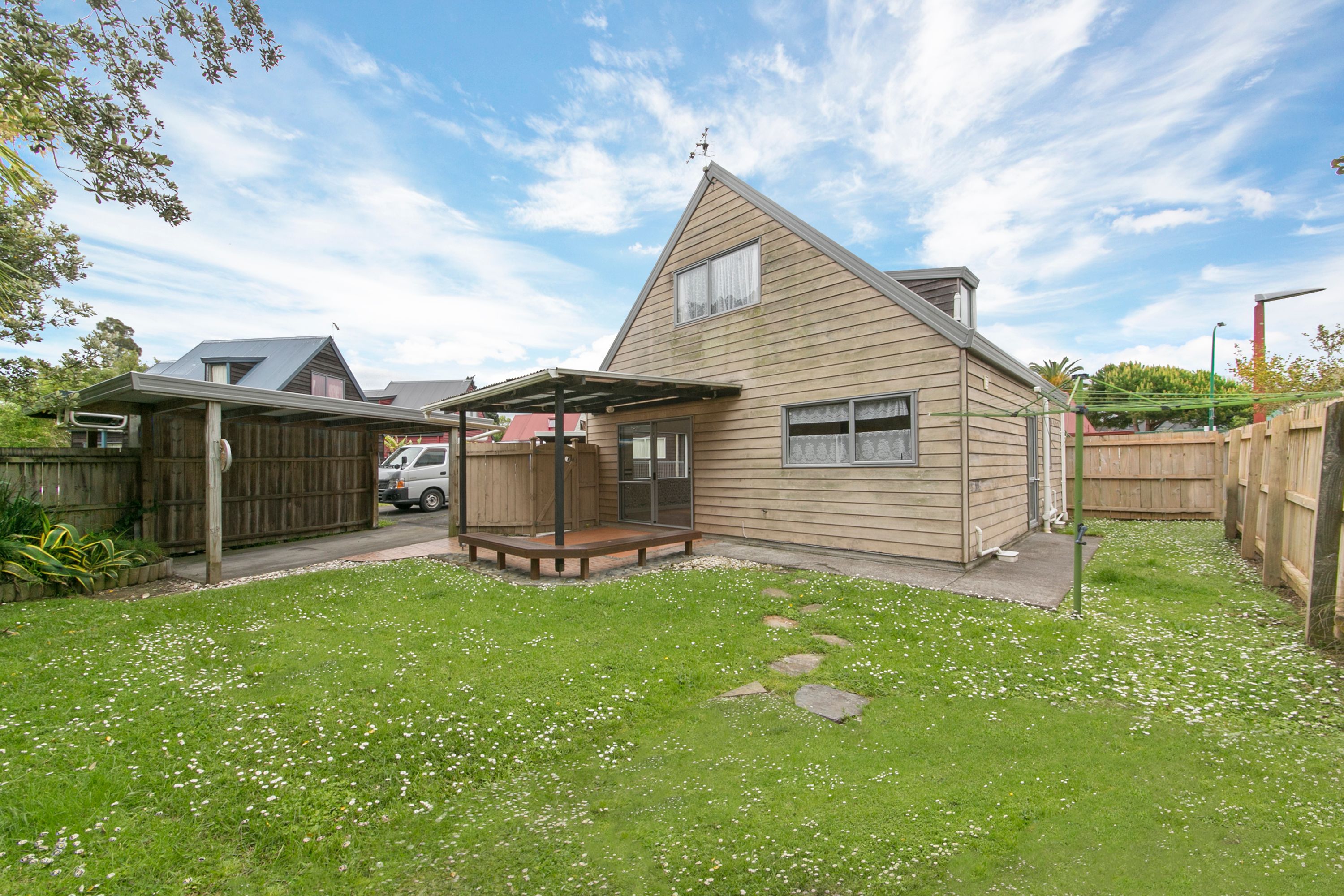 17 Caspian Close, New Lynn, Waitakere City