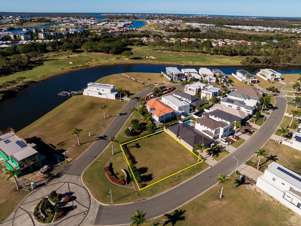 7687 Fairway Boulevard, Hope Island, QLD 4212