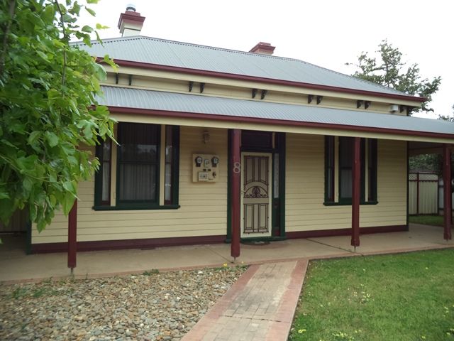 8 Simms Street, Moama, NSW 2731