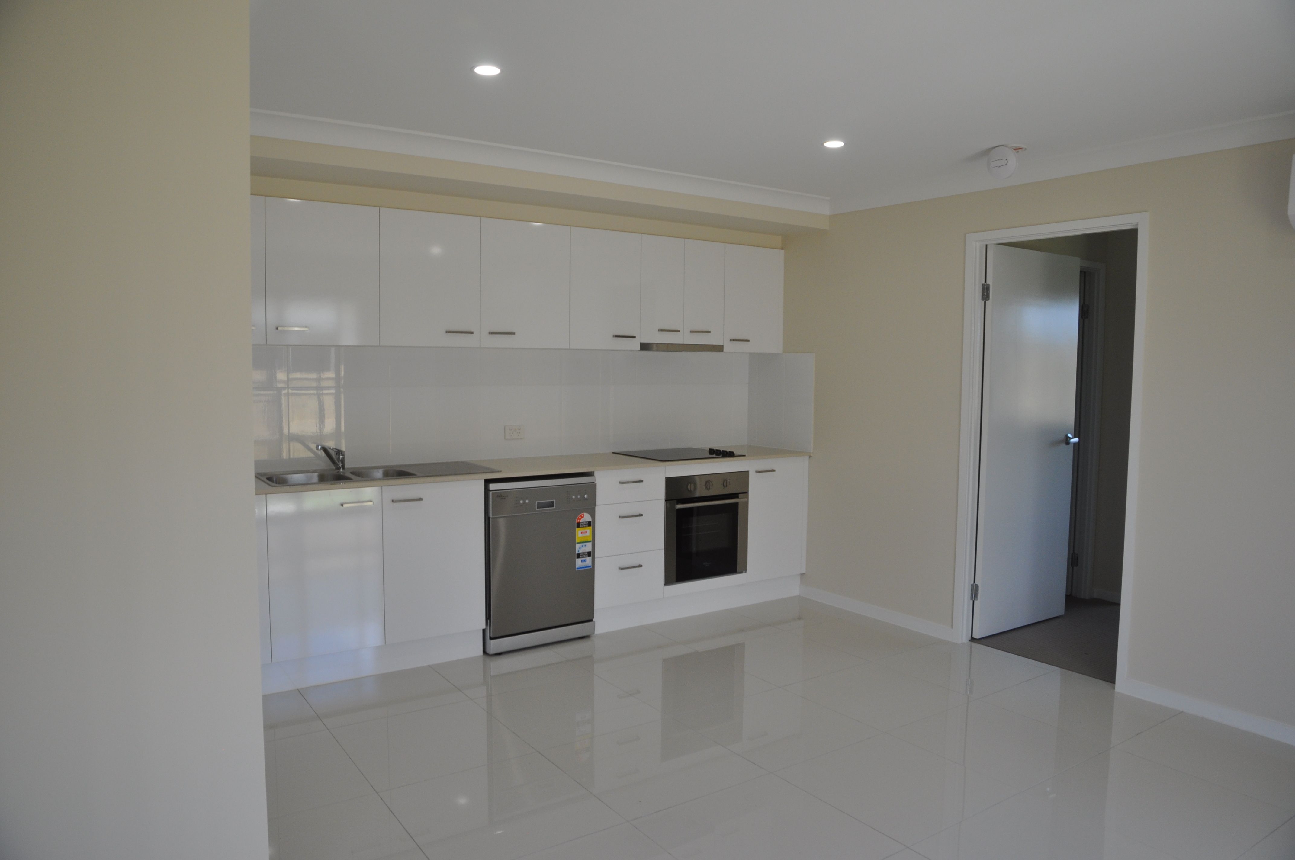 2/16 Magpie Drive, Cambooya, QLD 4358