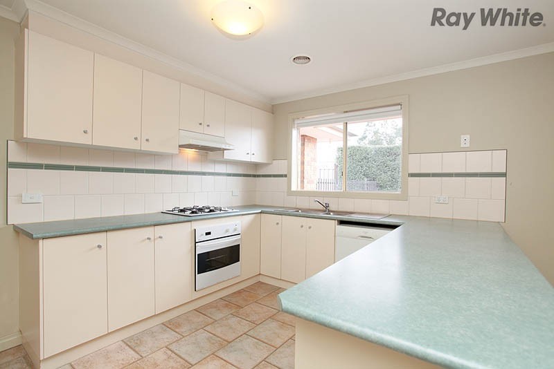 2 Barm Close, Sydenham, VIC 3037