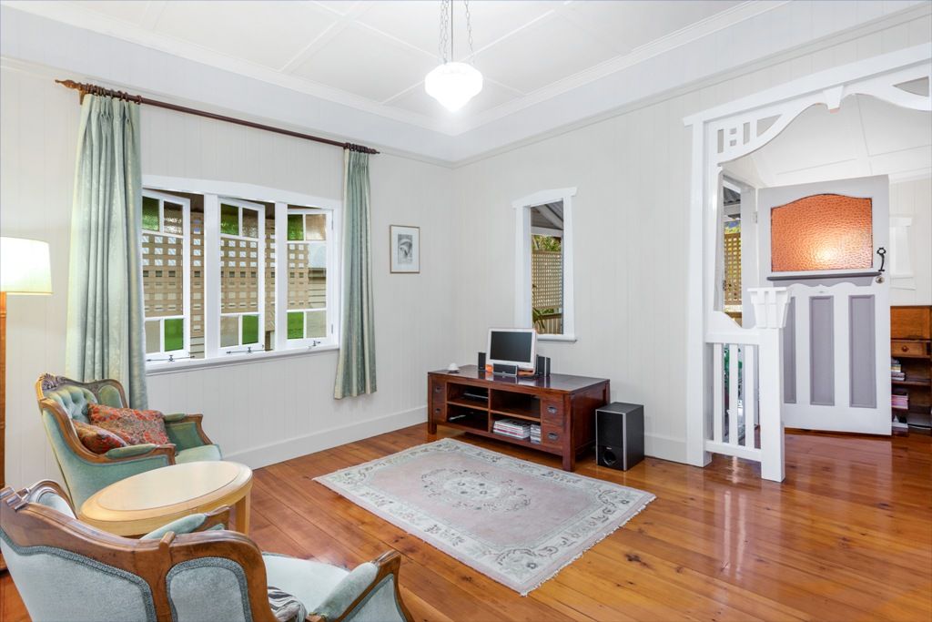 65 Lanham Avenue, Grange, QLD 4051