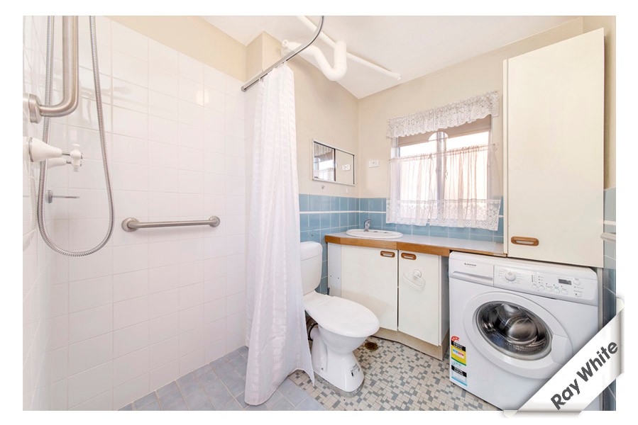 1/9 Devonport Street, Lyons, ACT 2606