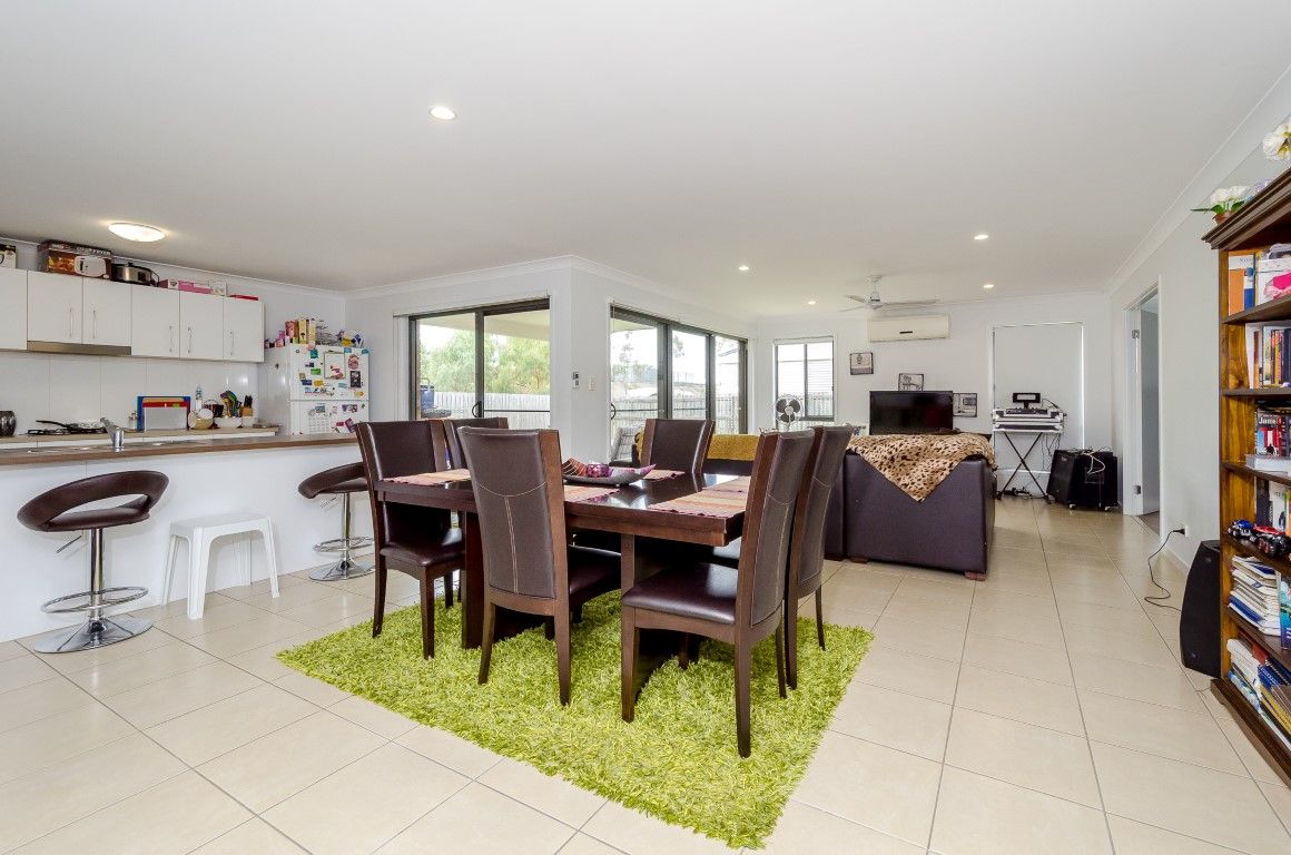 14 Takoko Place, Kirkwood, QLD 4680