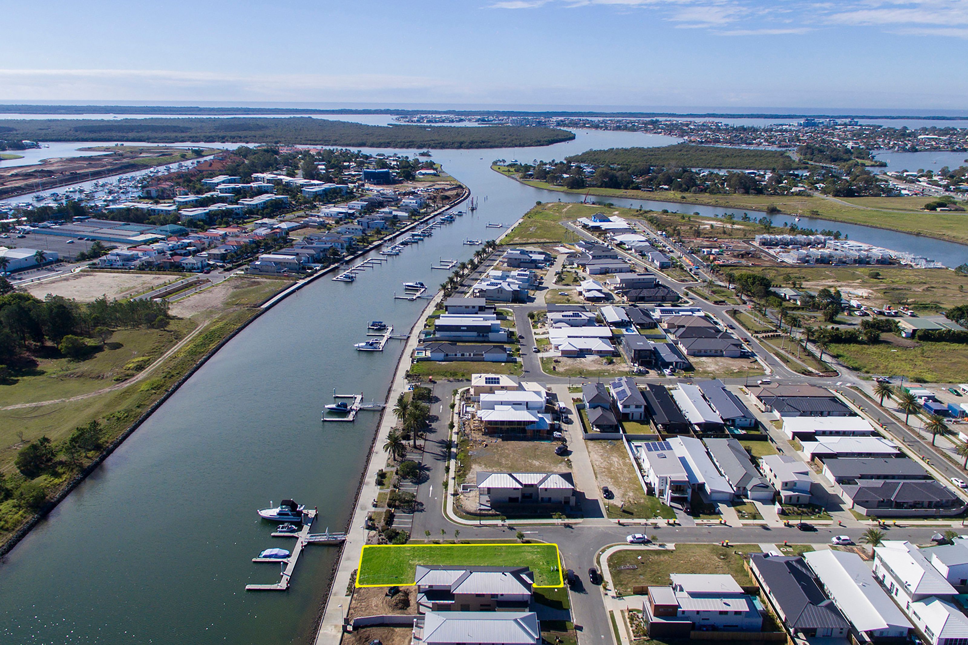 17 N View Street, Hope Island, QLD 4212