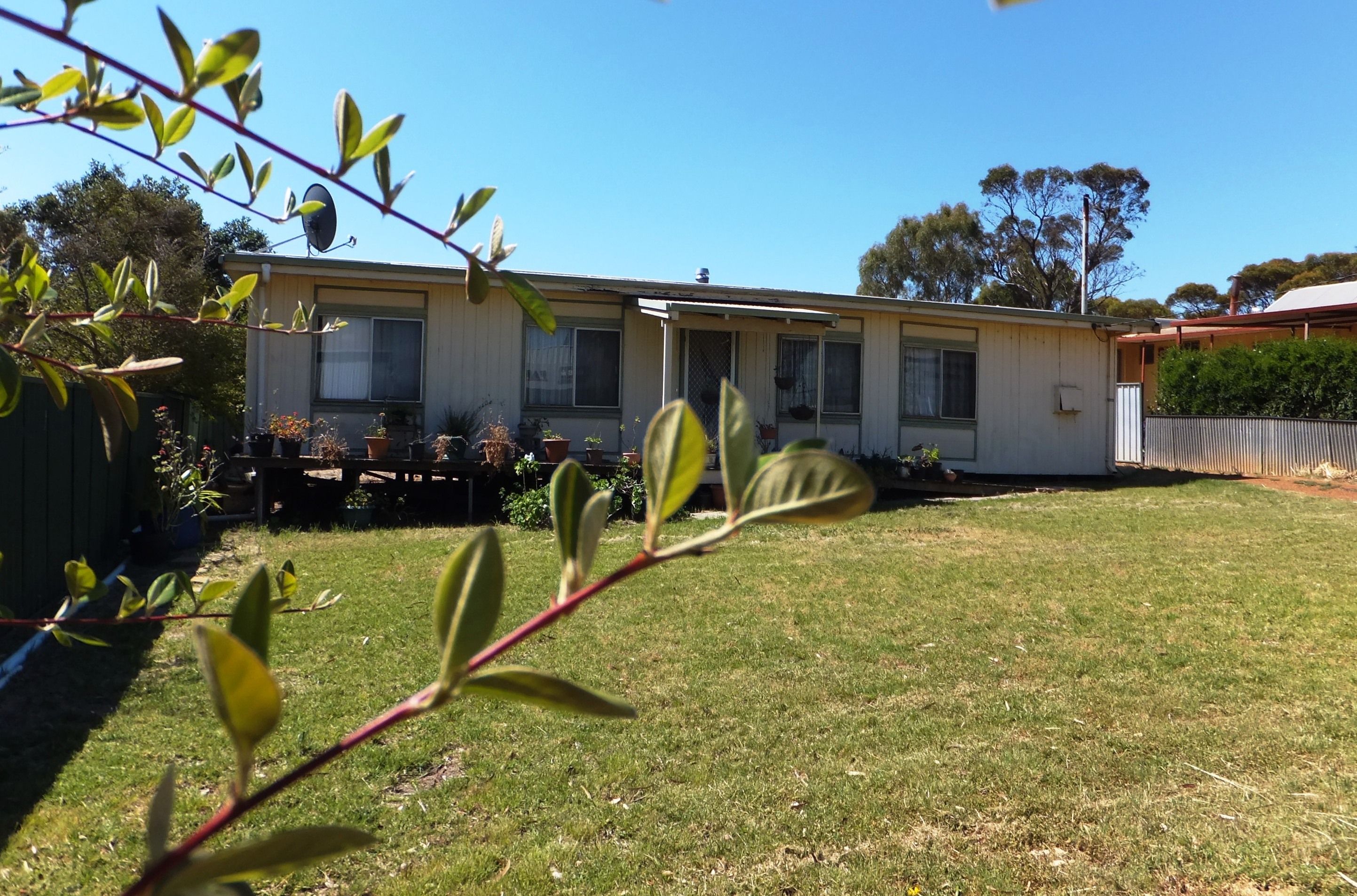 19 Dunn Street, Ravensthorpe WA 6346