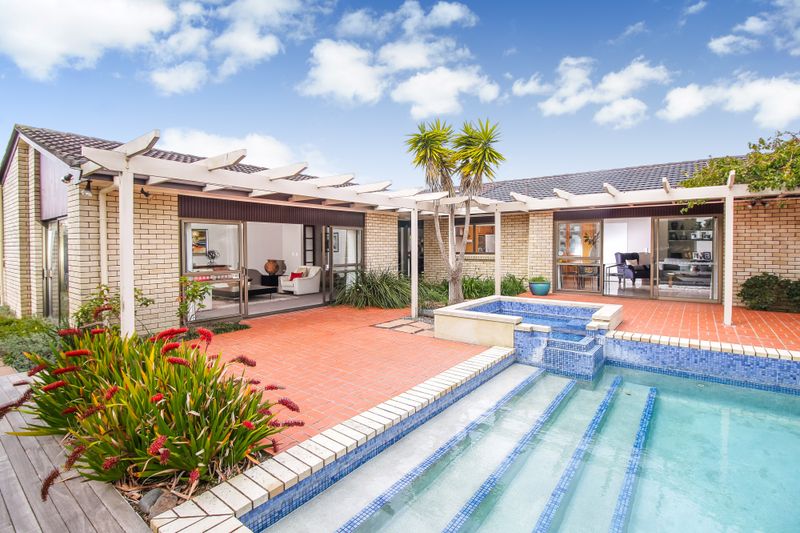 -Executive Family Residence      SOLD At Auction - Farm Cove