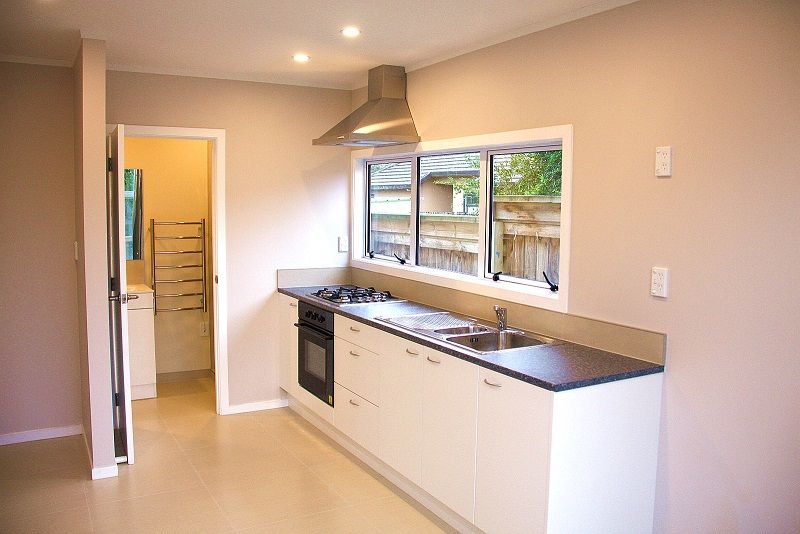 18A Webb Place, Forrest Hill, North Shore City