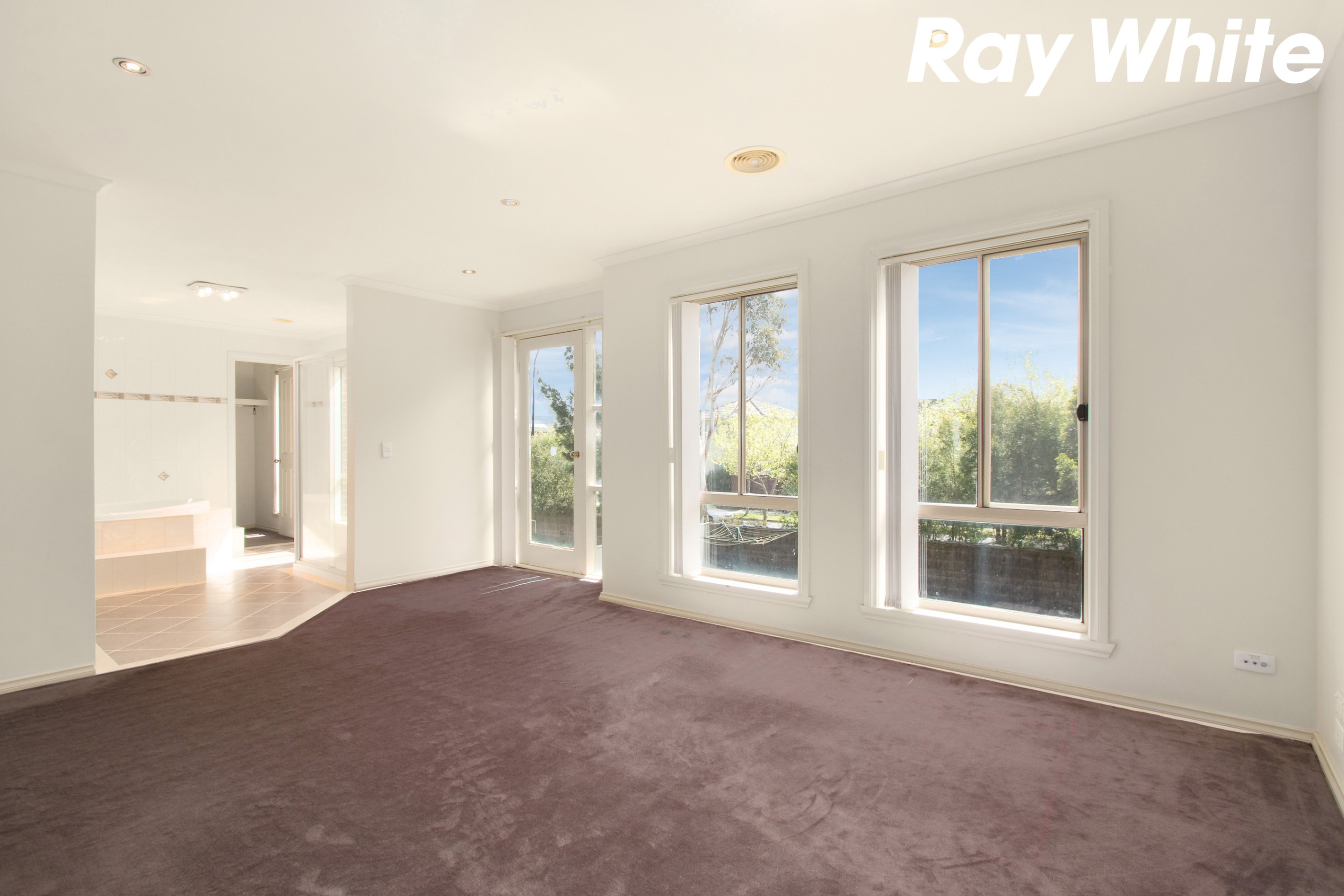 29 Spring Circuit, Pakenham, VIC 3810