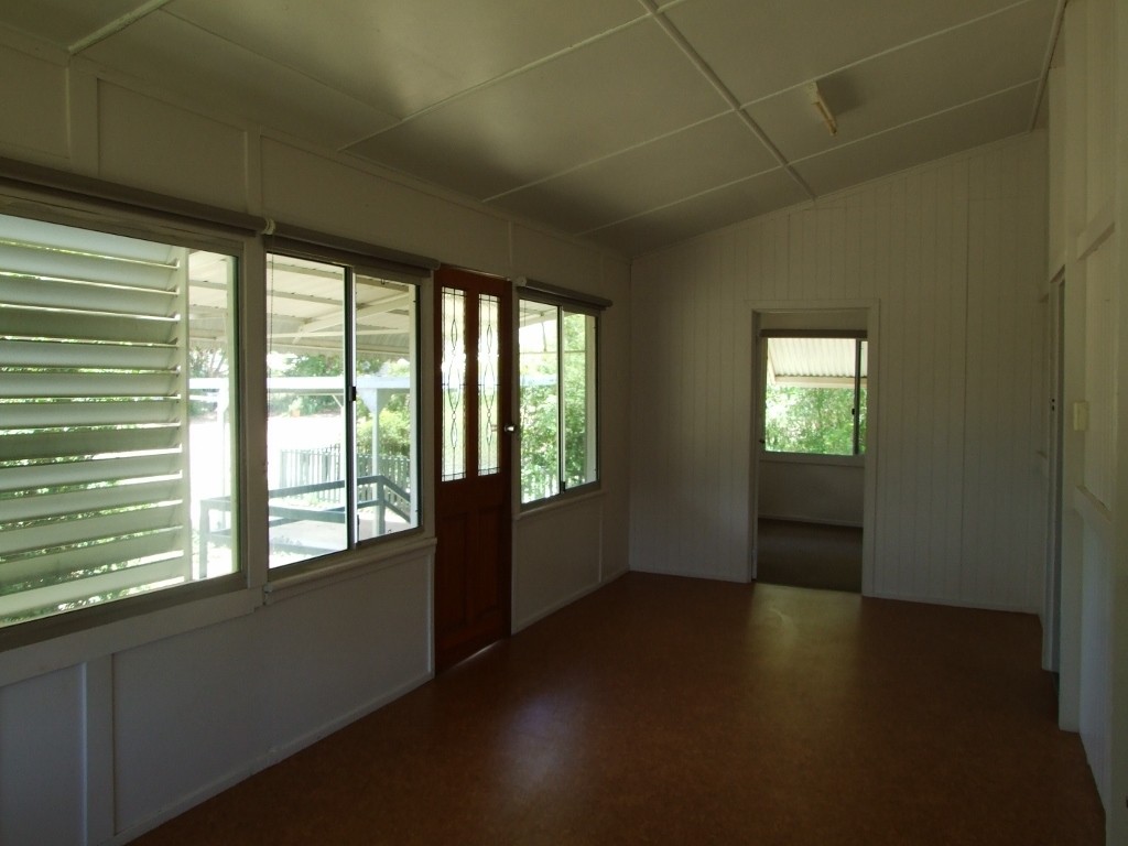 30 Galah Street, Longreach, QLD 4730