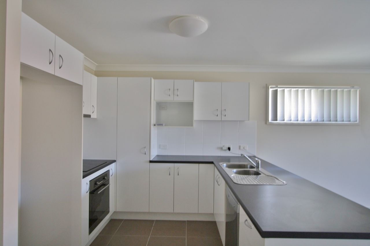 19 McCurley Street, Wynnum West, QLD 4178