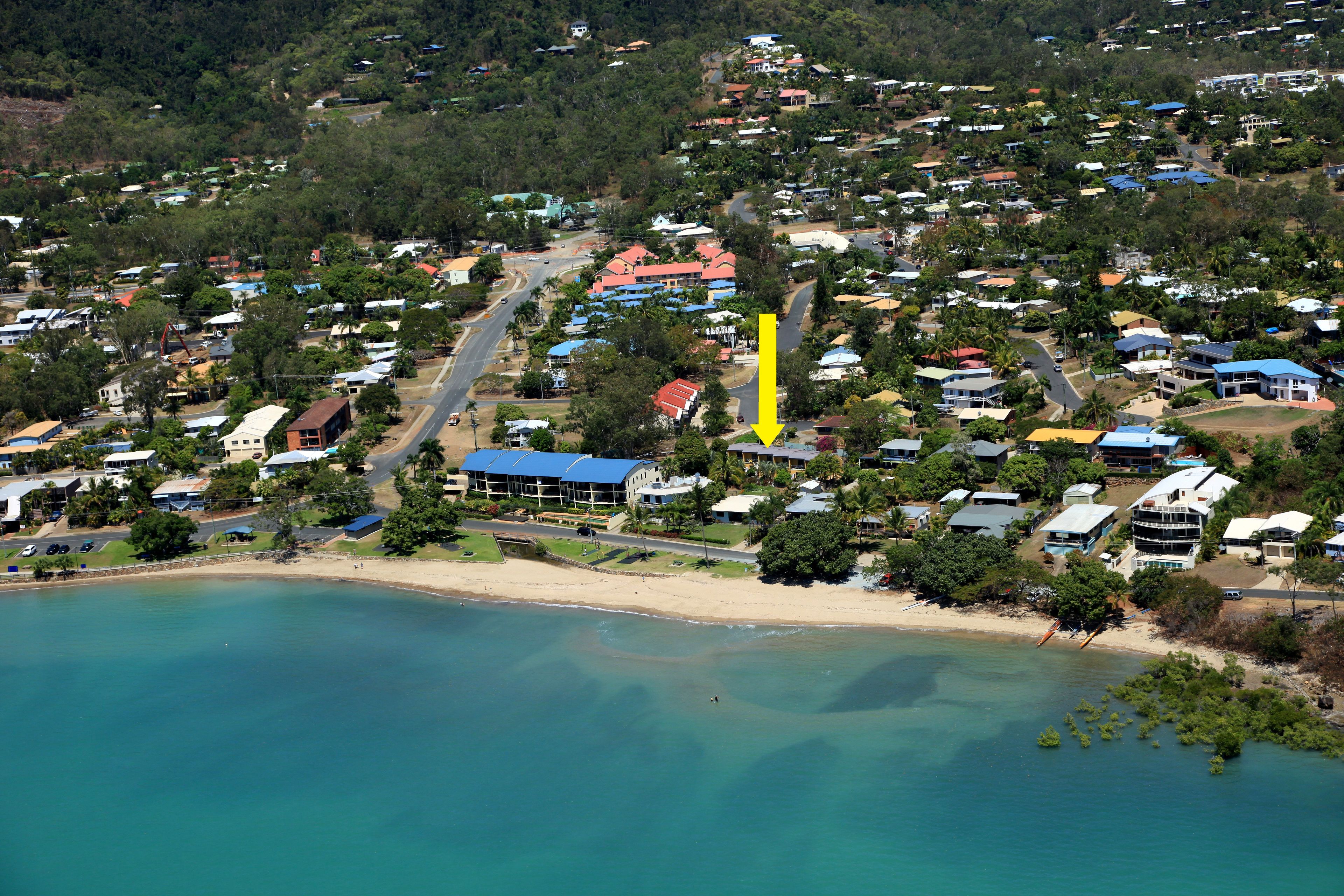 1a Pleasant Drive, Cannonvale QLD 4802