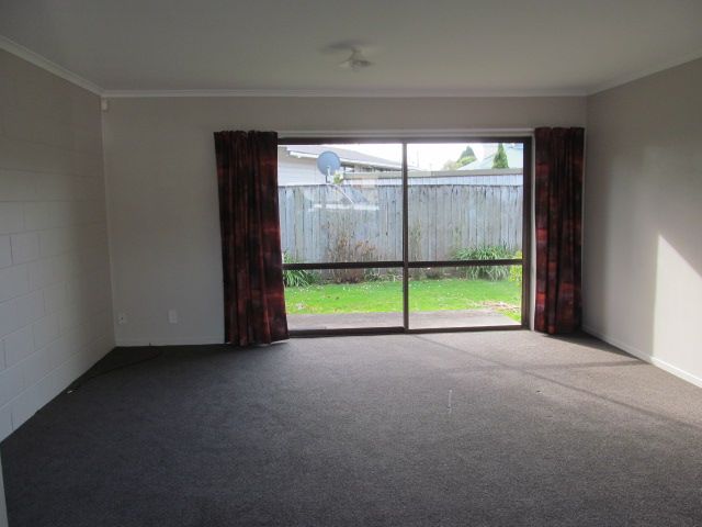 3-2 Short Street, Papakura, Papakura