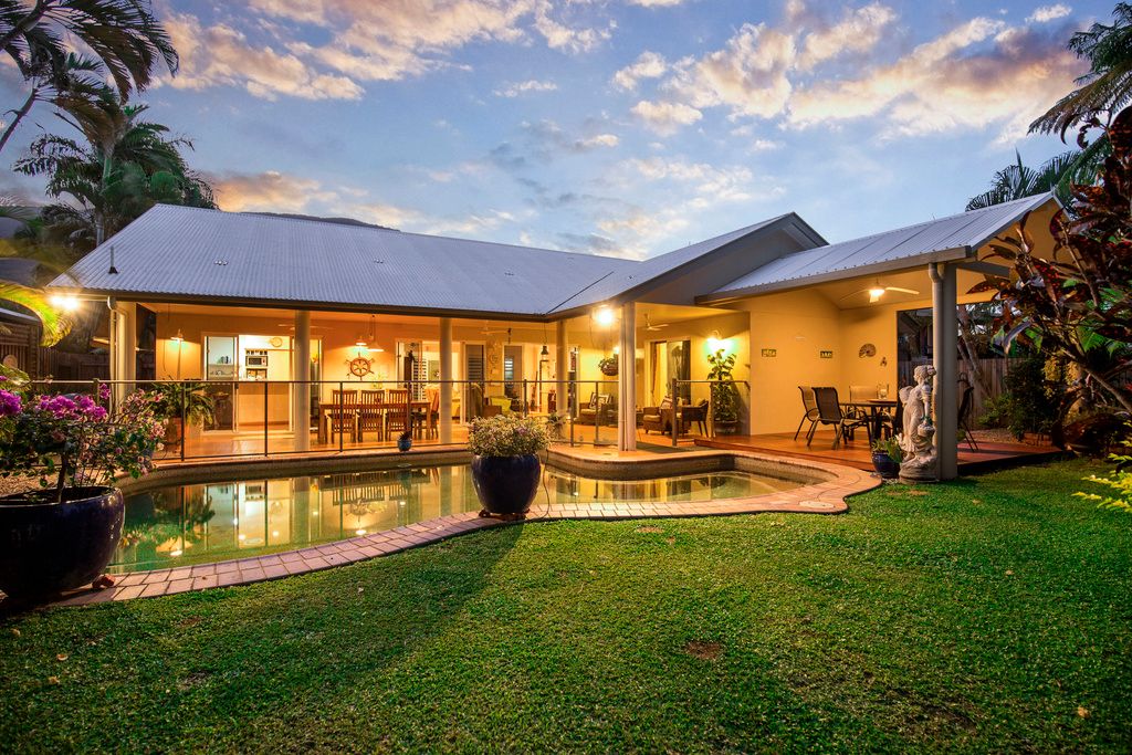 14 Thais Street, Palm Cove QLD 4879