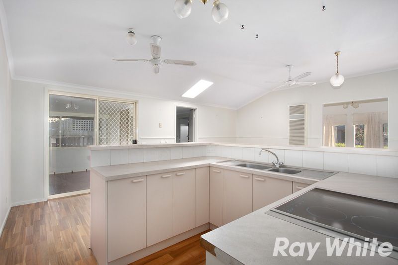 36 Pommel Street, Pakenham, VIC 3810