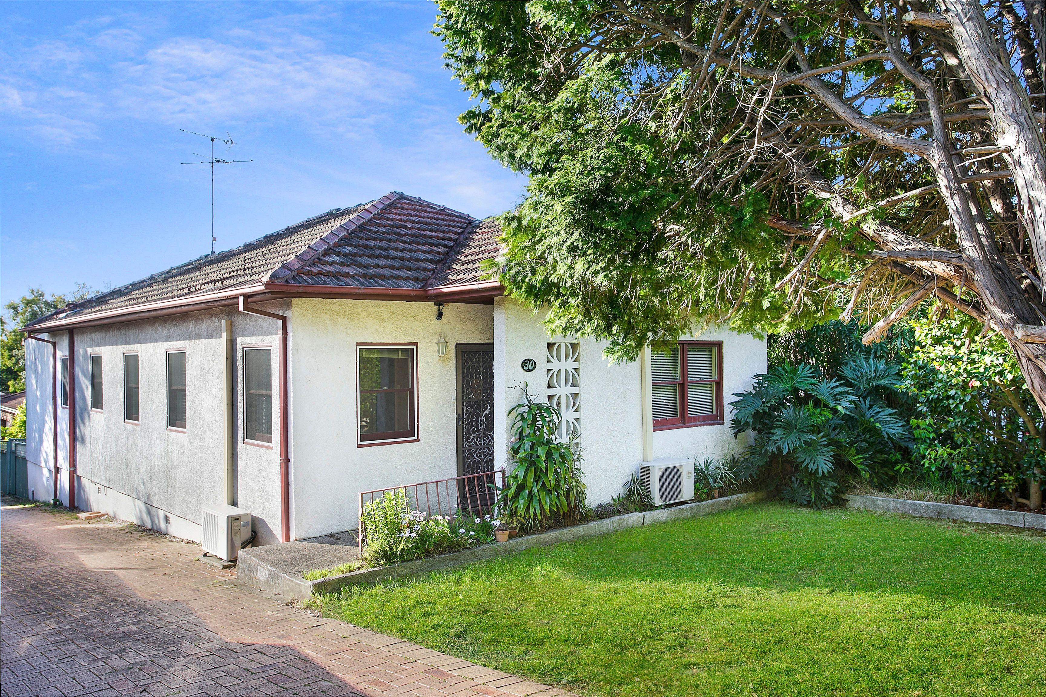 30 Cressy Road
