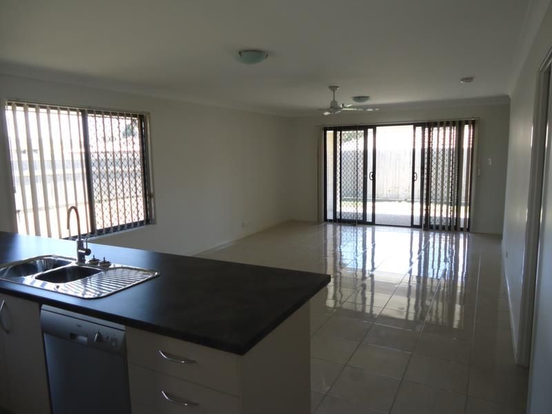 2 Tanglin Street, Crestmead, QLD 4132