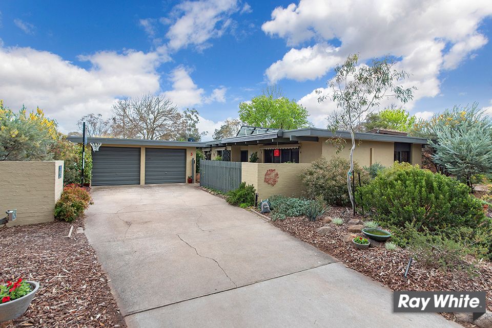3 Mathieson Crescent, Weetangera ACT 2614