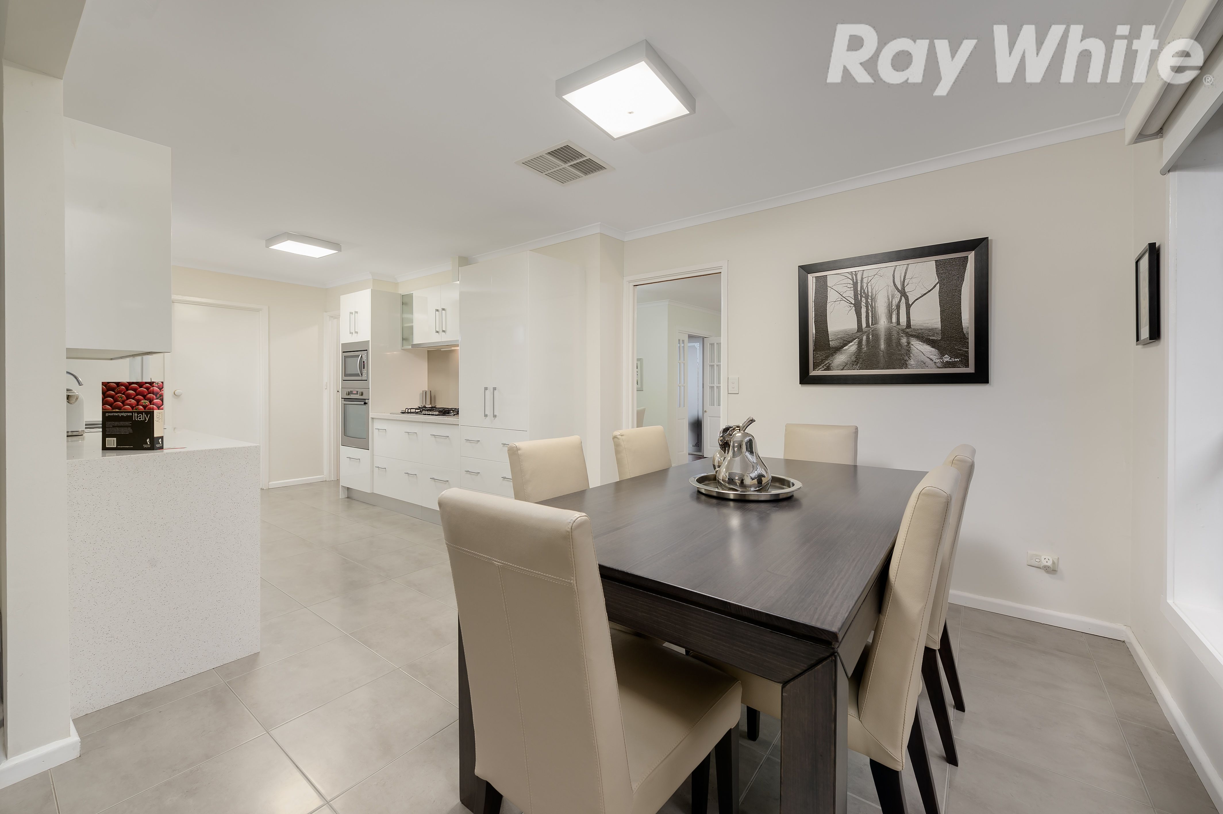 2 Lennox Crescent, Bundoora, VIC 3083