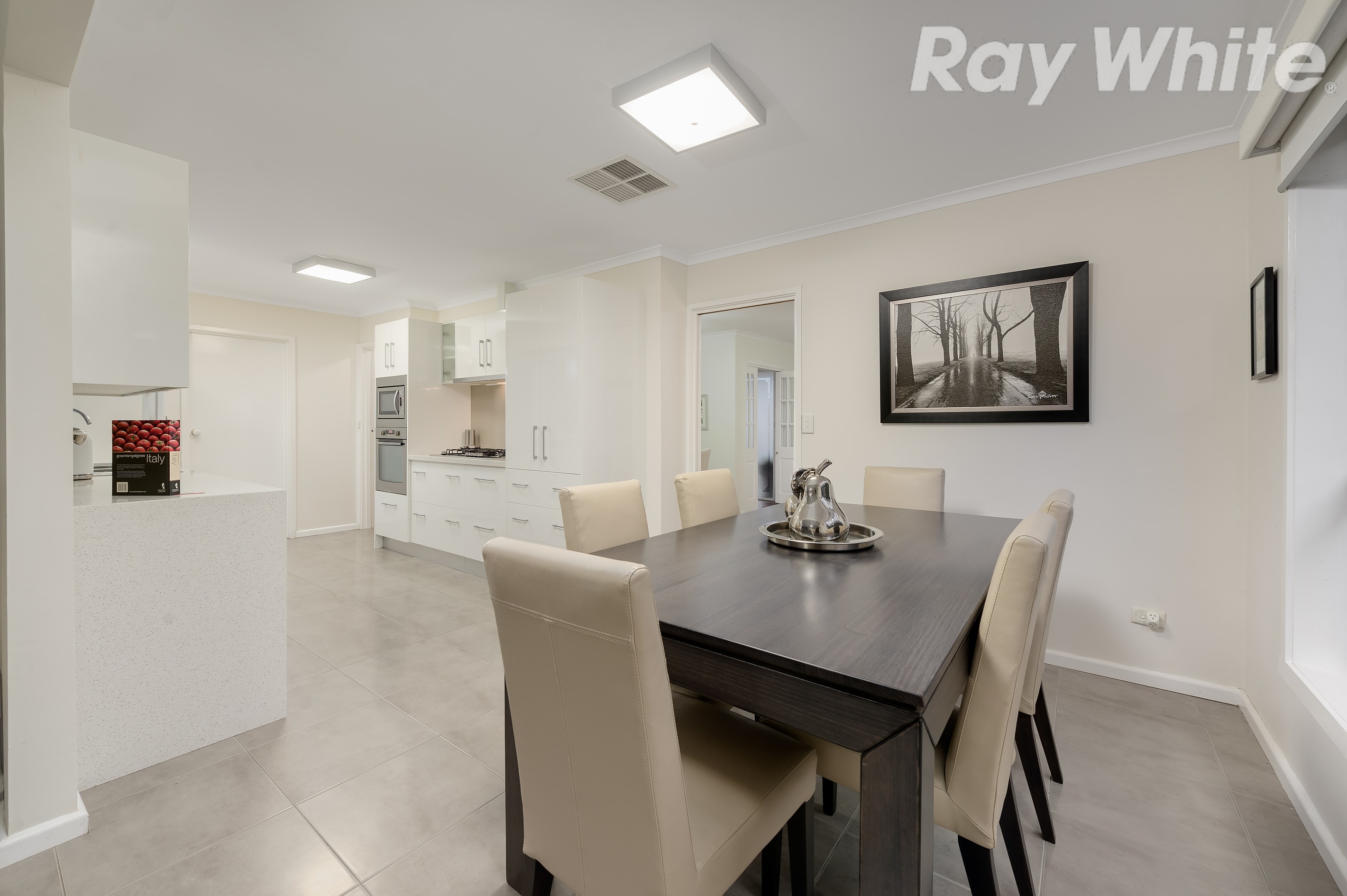 2 Lennox Crescent, Bundoora, VIC 3083